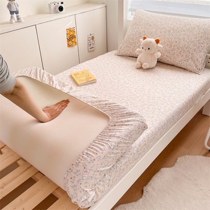 多品家纺 2025新款超柔水洗棉ins风学生宿舍单品床笠 花园兔