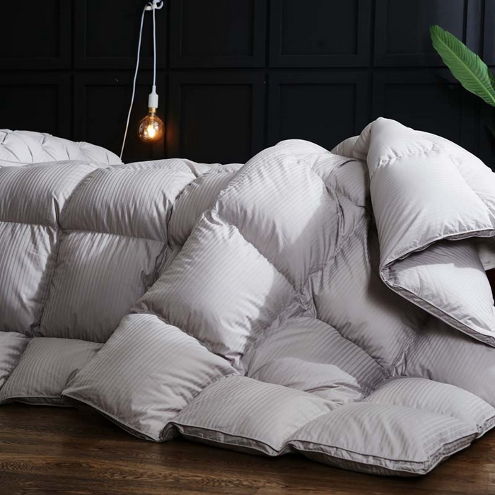 91家纺网 家纺一手货源 找家纺 御眠纺羽绒被壳 2025新款全棉贡缎条纹羽绒被壳-条纹 灰色