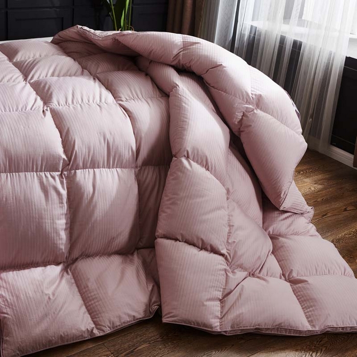 91家纺网 家纺一手货源 找家纺 静若居羽绒被壳 2025新款全棉贡缎条纹羽绒被壳-条纹 豆沙