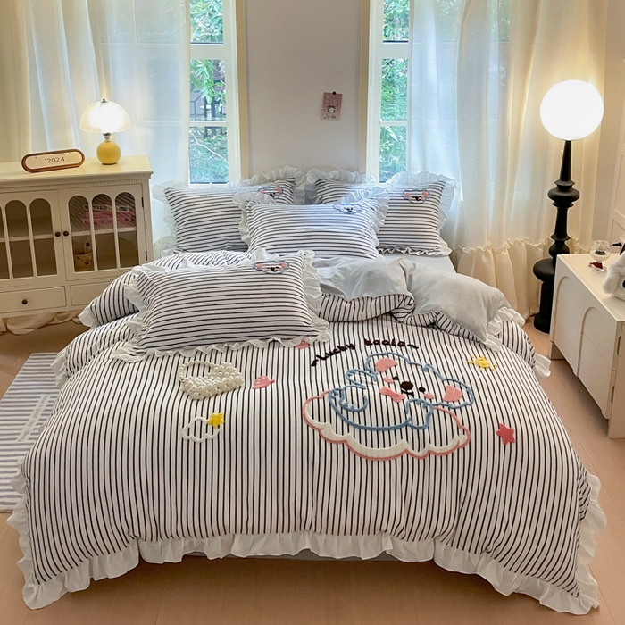 91家纺网 家纺一手货源 找家纺 泉欣家纺 2025新品韩系网红水洗棉卡通毛巾绣花小象考拉系列四件套（专版花型） 云朵考拉高级灰