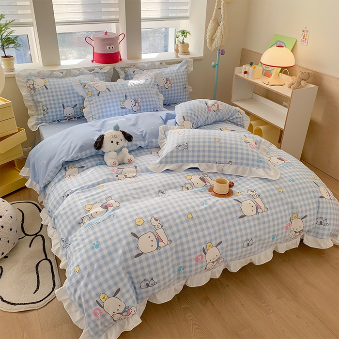 91家纺网 家纺一手货源 找家纺 （总）玉元坊 2025新款三丽鸥系列白花边被套纯棉全棉床裙三件套四件套-帕恰狗白花边款式