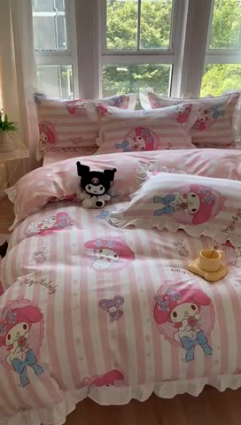 91家纺网 家纺一手货源 找家纺 玉元坊 2025新款三丽鸥系列白花边被套纯棉全棉床裙三件套四件套-美乐蒂白花边款式 甜甜美乐蒂【花边款】