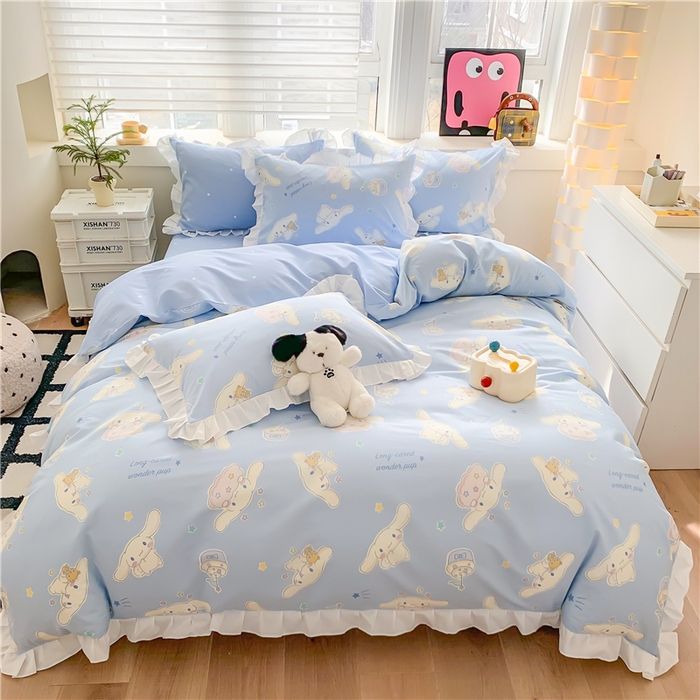 91家纺网 家纺一手货源 找家纺 玉元坊 2025新款三丽鸥系列白花边被套纯棉全棉床裙三件套四件套-大耳狗白花边款式 花边款-蛋糕玉桂狗