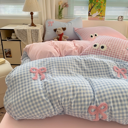 妖妖家纺 2025新款水洗云朵毛巾绣印+绣系列四件套 少女蝴蝶结-蓝粉