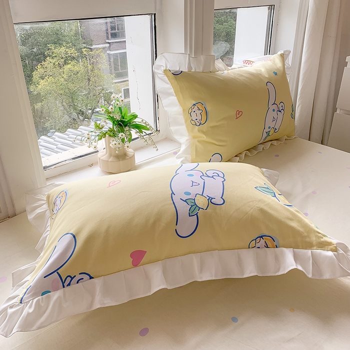 91家纺网 家纺一手货源 找家纺 玉元坊 2025新款三丽鸥系列白花边被套纯棉全棉床裙三件套四件套-大耳狗白花边款式 柠檬大耳狗【花边款】