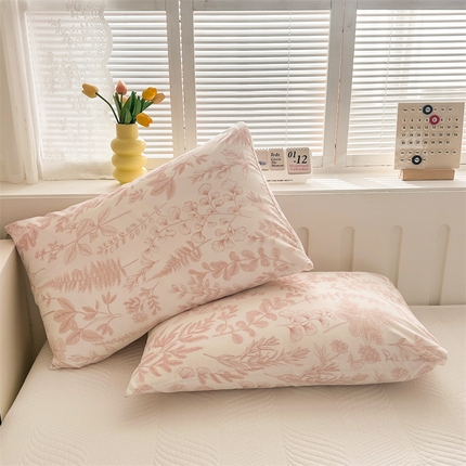 多品家纺 2025新款花卉系列超柔水洗棉枕套 暮色