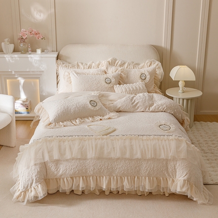 91家纺网 家纺一手货源 找家纺 （总）好儿喜家纺 2025新款牛奶绒四件套冬季雕花绒保暖舒适被套加厚牛奶绒床上用品-赫尔曼