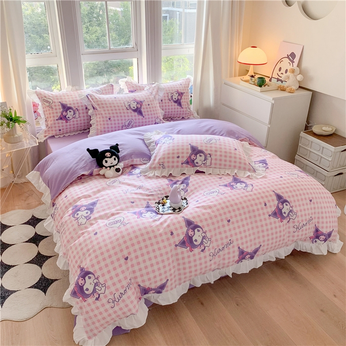 91家纺网 家纺一手货源 找家纺 玉元坊 2025新款三丽鸥系列白花边被套纯棉全棉床裙三件套四件套-库洛米白花边款式 库洛米之心