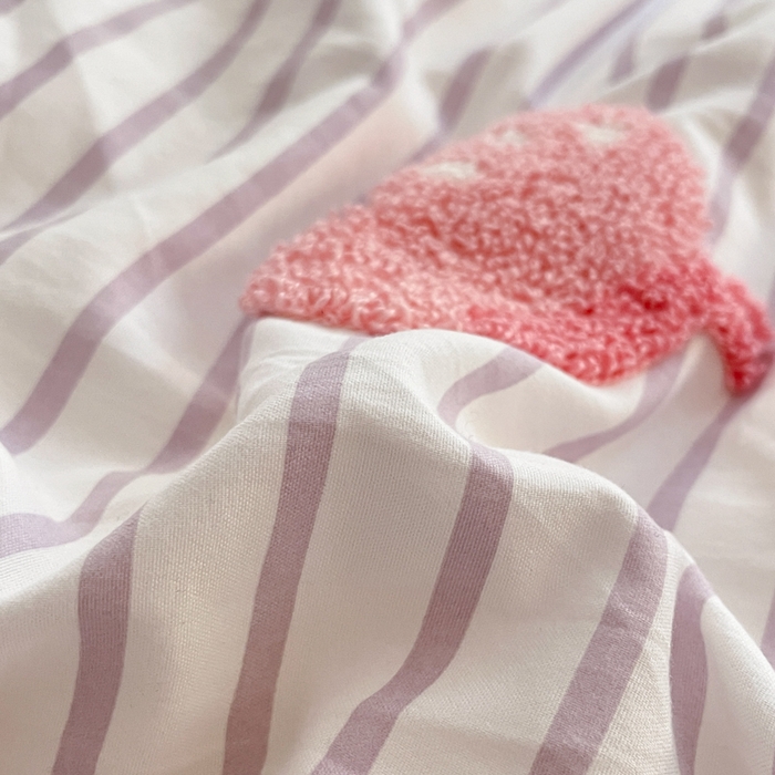 91家纺网 家纺一手货源 找家纺 泉欣家纺 2025新品韩系网红水洗棉卡通毛巾绣花小象考拉系列四件套（专版花型） 云朵考拉风铃紫