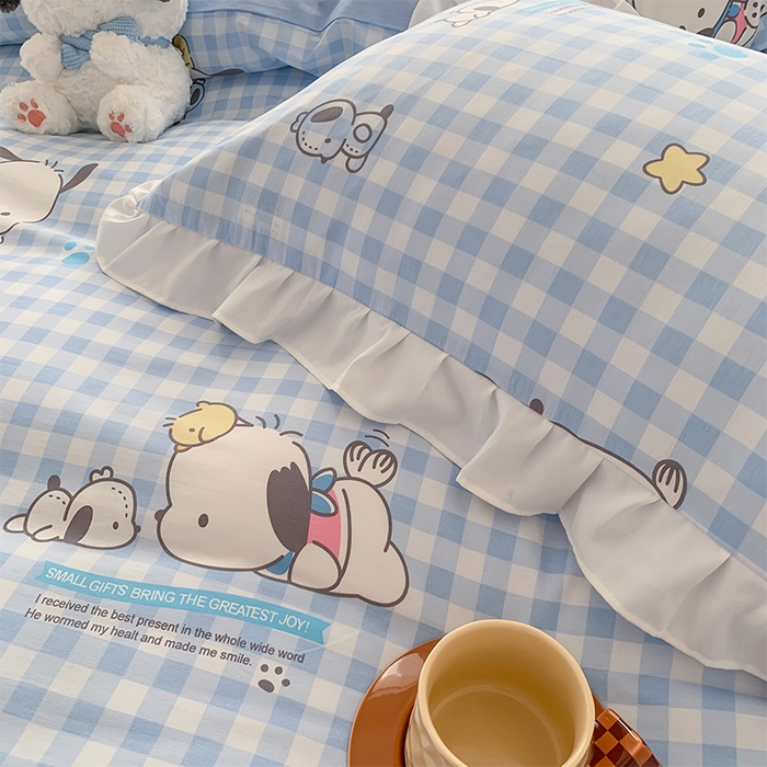 91家纺网 家纺一手货源 找家纺 （总）玉元坊 2025新款三丽鸥系列白花边被套纯棉全棉床裙三件套四件套-帕恰狗白花边款式