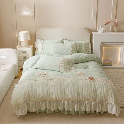 91家纺网 家纺一手货源 找家纺 （总）好儿喜家纺 2025新款牛奶绒四件套冬季雕花绒保暖舒适被套加厚牛奶绒床上用品-杜莎