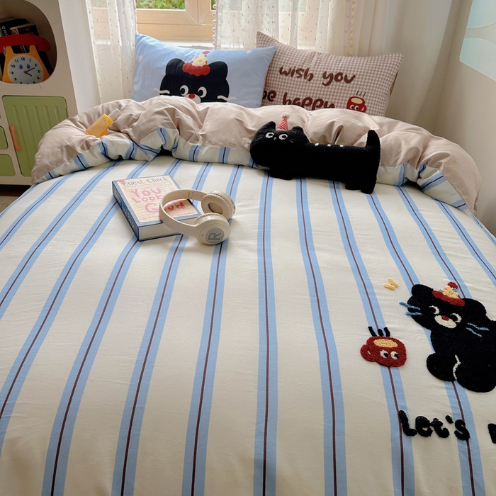 91家纺网 家纺一手货源 找家纺 美乐迪家纺 2025新款全棉绣花毛巾绣四件套 条纹黑猫