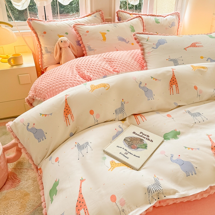 91家纺网 家纺一手货源 找家纺 千朵 2025新款棉加豆豆绒毛毛球边四件套 乐园