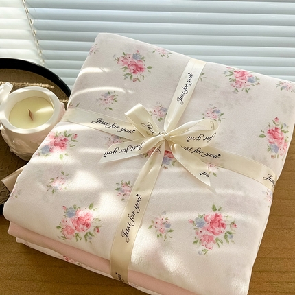 91家纺网 家纺一手货源 找家纺 （总）优选 2025加厚针织棉双层纱四件套小碎花被套床单床笠款学生三件套新款直播爆款（第一批）【提供买家秀】