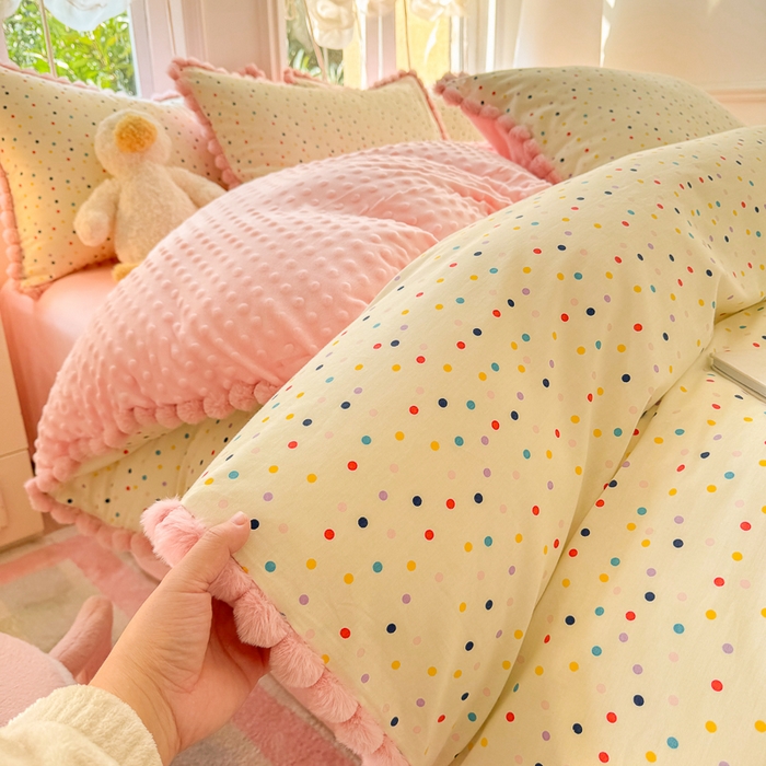 91家纺网 家纺一手货源 找家纺 千朵 2025新款棉加豆豆绒毛毛球边四件套 啵啵