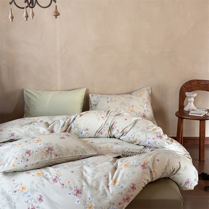 91家纺网 家纺一手货源 找家纺 窝米 2025春季新品全棉13370系列全棉治愈风花卉系列四件套 湖畔绿