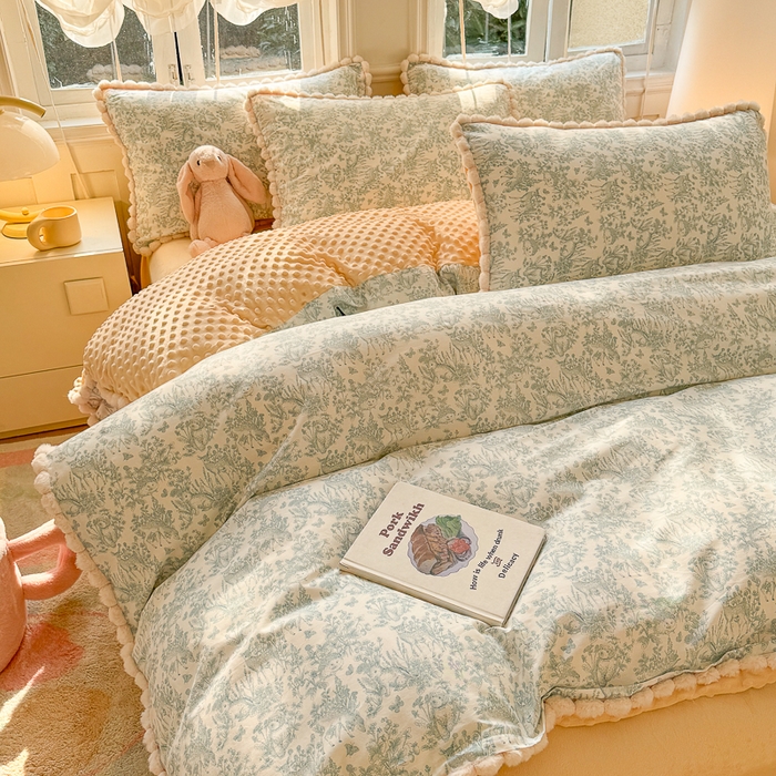 91家纺网 家纺一手货源 找家纺 千朵 2025新款棉加豆豆绒毛毛球边四件套 散文诗