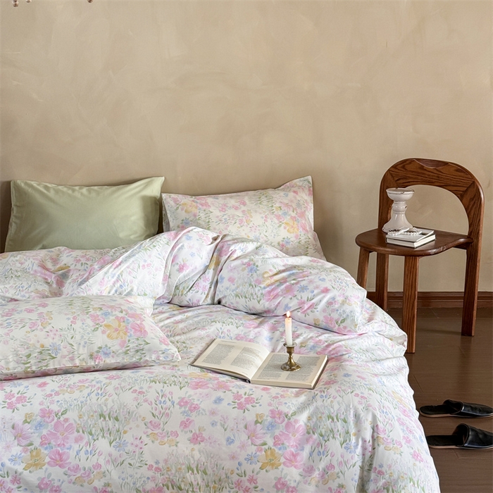 91家纺网 家纺一手货源 找家纺 窝米 2025春季新品全棉13370系列全棉治愈风花卉系列四件套 花丛