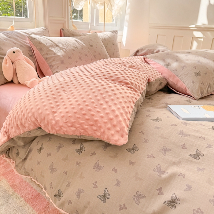 91家纺网 家纺一手货源 找家纺 千朵 2025新款豆豆绒双层纱四件套 纱舞蝶