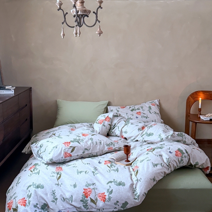 91家纺网 家纺一手货源 找家纺 窝米 2025春季新品全棉13370系列全棉治愈风花卉系列四件套 花添绿