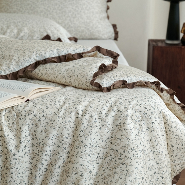 91家纺网 家纺一手货源 找家纺 汇庭 2025新款秋冬新款·铂金雅棉春秋系列·棚拍 洛科科