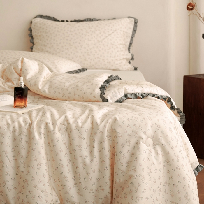 91家纺网 家纺一手货源 找家纺 汇庭 2025新款秋冬新款·铂金雅棉春秋系列·棚拍 舒芙蕾