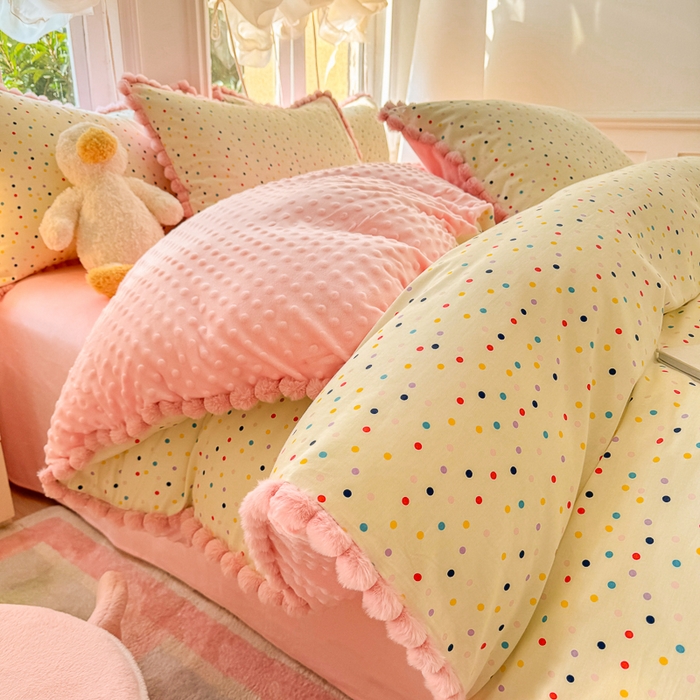 91家纺网 家纺一手货源 找家纺 千朵 2025新款棉加豆豆绒毛毛球边四件套 啵啵