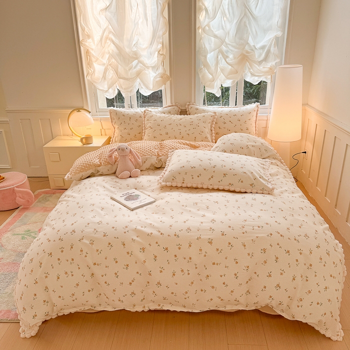 91家纺网 家纺一手货源 找家纺 千朵 2025新款棉加豆豆绒毛毛球边四件套 优诺米