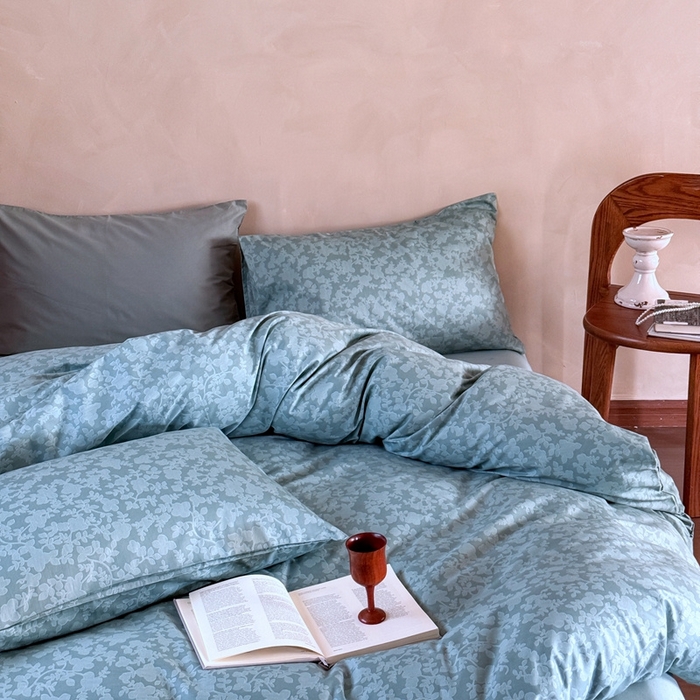 91家纺网 家纺一手货源 找家纺 窝米 2025春季新品全棉13370系列全棉治愈风花卉系列四件套 蕾丝-绿