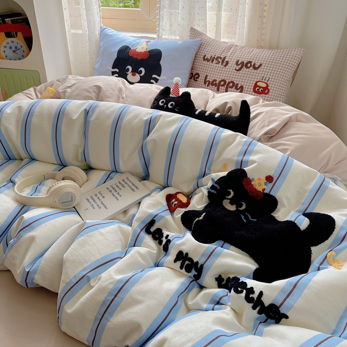 91家纺网 家纺一手货源 找家纺 美乐迪家纺 2025新款全棉绣花毛巾绣四件套 条纹黑猫