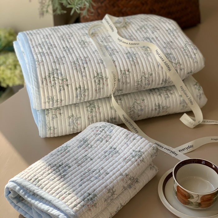 91家纺网 家纺一手货源 找家纺 汇庭 2025新款蔓莎床盖三件套系列 艾莉兰