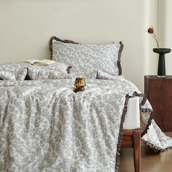 91家纺网 家纺一手货源 找家纺 汇庭 2025新款秋冬新款·铂金雅棉春秋系列·棚拍 薇纳斯