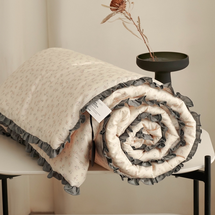 91家纺网 家纺一手货源 找家纺 汇庭 2025新款秋冬新款·铂金雅棉春秋系列·棚拍 舒芙蕾