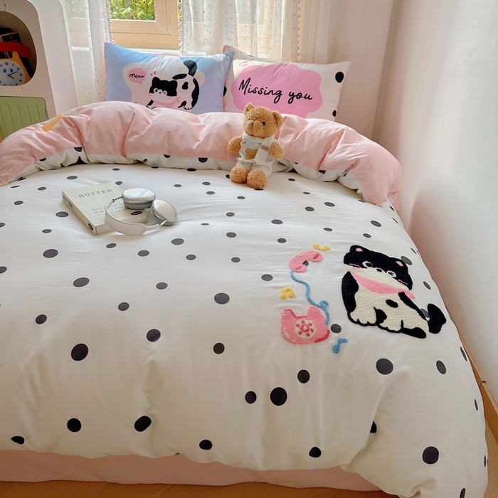 91家纺网 家纺一手货源 找家纺 美乐迪家纺 2025新款全棉绣花毛巾绣四件套 波点猫咪