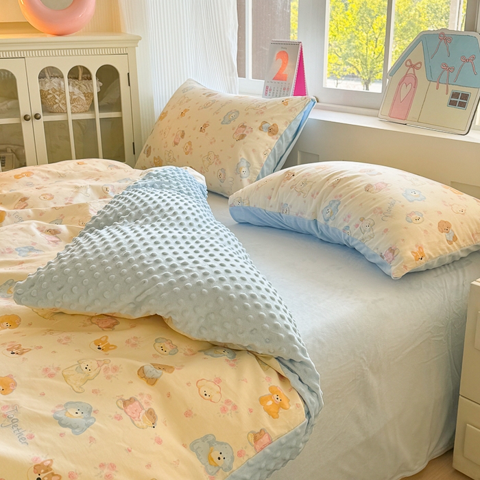 91家纺网 家纺一手货源 找家纺 千朵 2025新款全棉加豆豆绒四件套 比熊狗