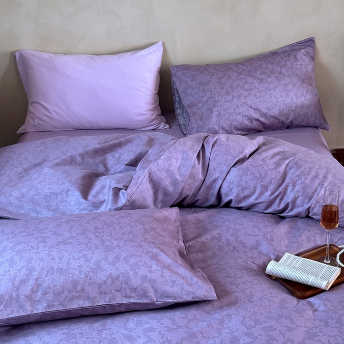 91家纺网 家纺一手货源 找家纺 窝米 2025春季新品全棉13370系列全棉治愈风花卉系列四件套 蕾丝-紫