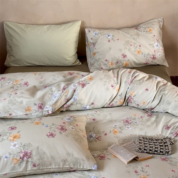 91家纺网 家纺一手货源 找家纺 窝米 2025春季新品全棉13370系列全棉治愈风花卉系列四件套 湖畔绿