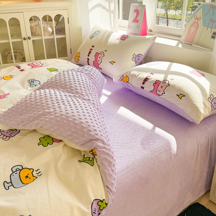 91家纺网 家纺一手货源 找家纺 千朵 2025新款全棉加豆豆绒四件套 奶油猫咪