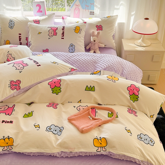 91家纺网 家纺一手货源 找家纺 千朵 2025新款全棉加豆豆绒四件套 奶油猫咪