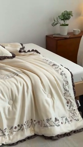 91家纺网 家纺一手货源 找家纺 汇庭 2025新款绿野仙踪春秋系列冬被 裸玉