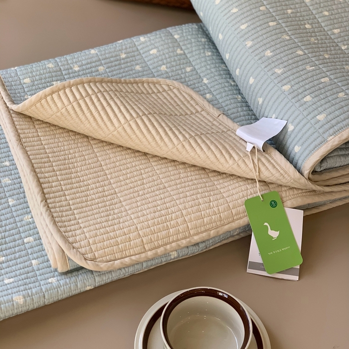 91家纺网 家纺一手货源 找家纺 汇庭 2025新款蔓莎床盖三件套系列 小爱心兰