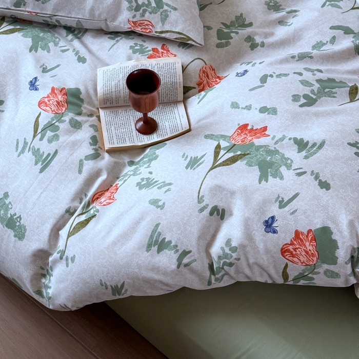 91家纺网 家纺一手货源 找家纺 窝米 2025春季新品全棉13370系列全棉治愈风花卉系列四件套 花添绿