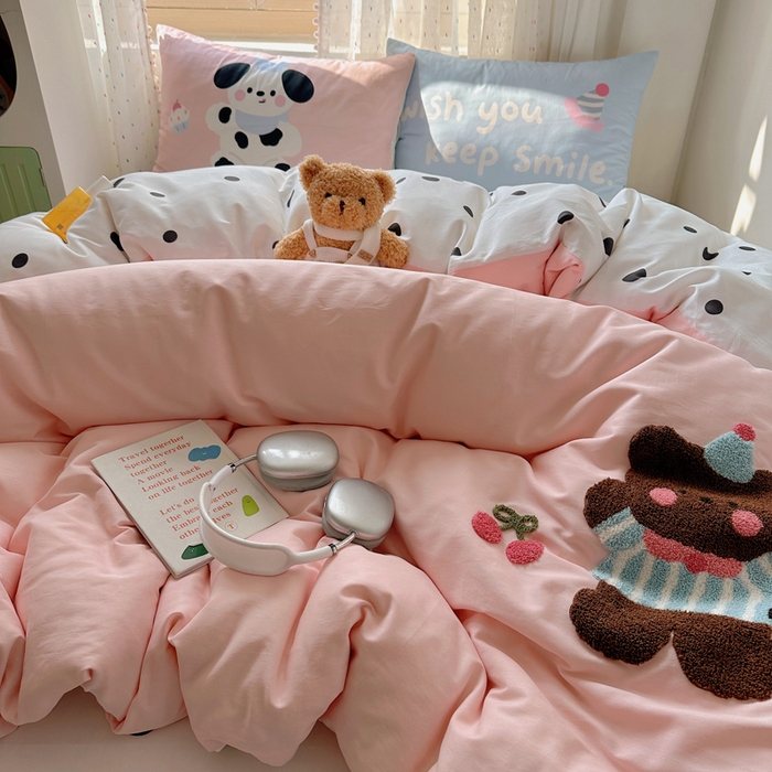 91家纺网 家纺一手货源 找家纺 美乐迪家纺 2025新款全棉绣花毛巾绣四件套 小伙伴