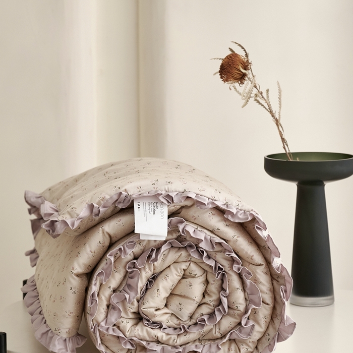 91家纺网 家纺一手货源 找家纺 汇庭 2025新款秋冬新款·铂金雅棉春秋系列·棚拍 瑞贝卡