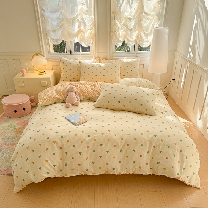 91家纺网 家纺一手货源 找家纺 千朵 2025新款豆豆绒双层纱四件套 油画爱心