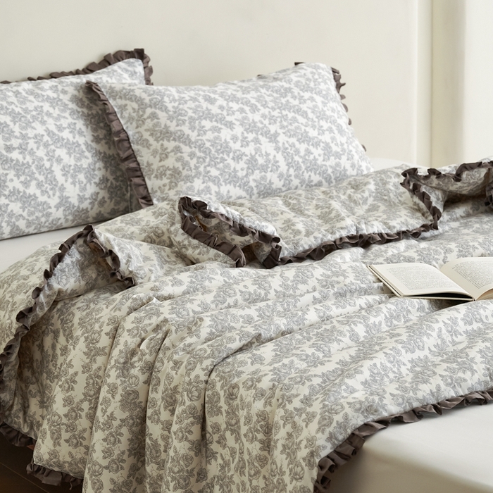 91家纺网 家纺一手货源 找家纺 汇庭 2025新款秋冬新款·铂金雅棉春秋系列·棚拍 薇纳斯