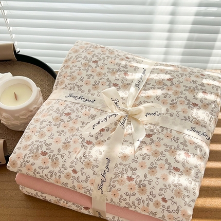 91家纺网 家纺一手货源 找家纺 暖芯优选 2025新款加厚针织棉双层纱四件套小碎花被套床单床笠款学生三件套新款直播热款-叠拍图-系列二 蜜语花开