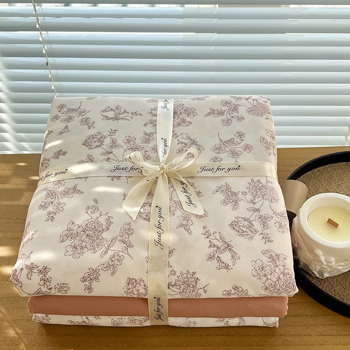 91家纺网 家纺一手货源 找家纺 暖芯优选 2025新款针织棉双层纱四件套小碎花被套床单床笠款学生三件套新款直播热款-叠拍图-系列一 花期