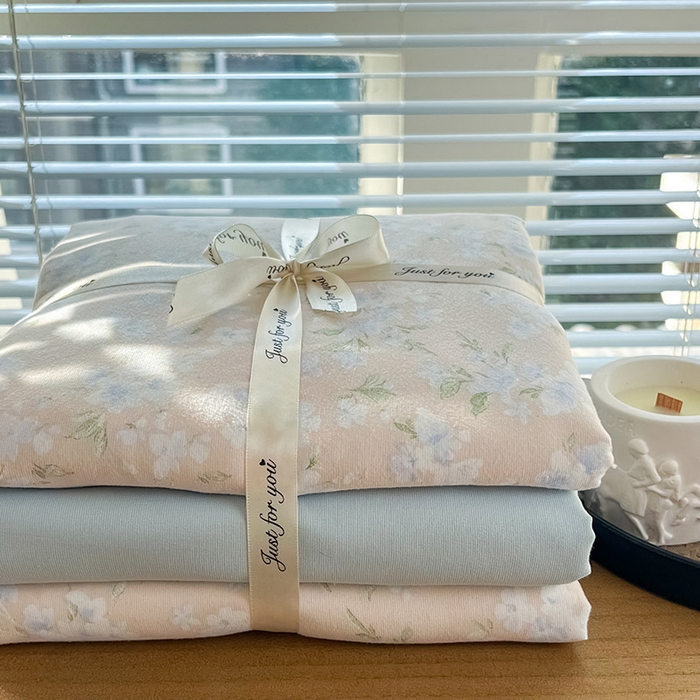 91家纺网 家纺一手货源 找家纺 暖芯优选 2025新款针织棉双层纱四件套小碎花被套床单床笠款学生三件套新款直播热款-叠拍图-系列一 萱花