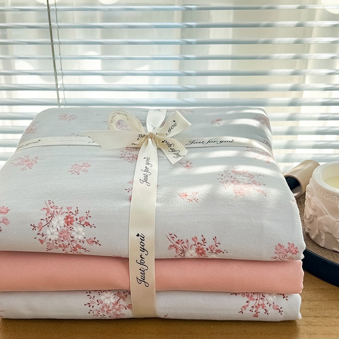 91家纺网 家纺一手货源 找家纺 暖芯优选 2025新款加厚针织棉双层纱四件套小碎花被套床单床笠款学生三件套新款直播热款-叠拍图-系列二 曼陀罗